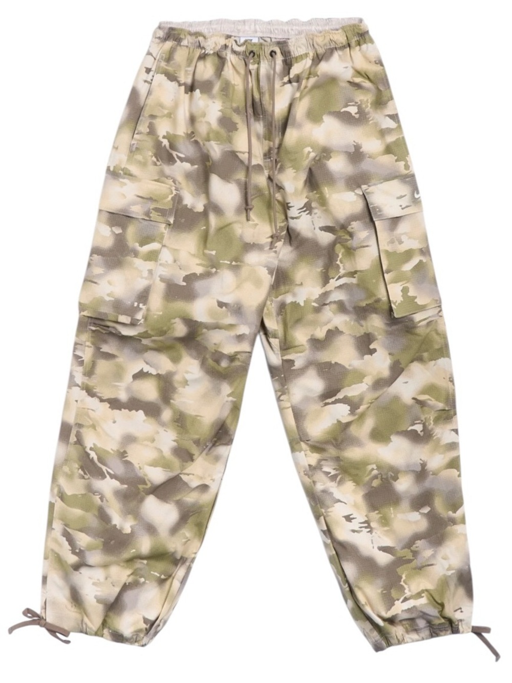 Nike Sportswear Dance Mid Rise Oversized Camo Cargo Pants Size Large‎